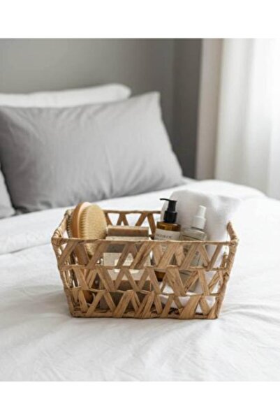 SPR Natural Wicker Basket