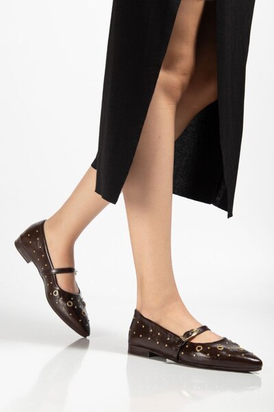 Kartezyen yeni sezon sivri burunlu zımbalı tokalı kadın babet