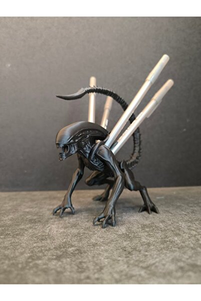 KOÇER AWM Alien Creature Figured Pen Holder