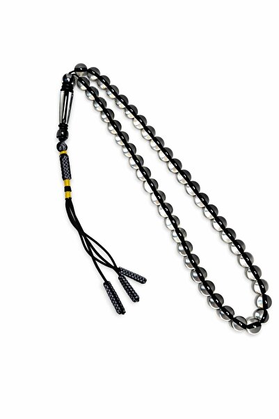 lorita New Christian church with its mass