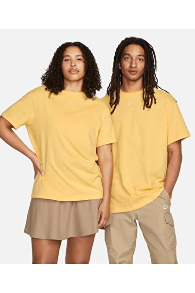Nike Sportswear Tee Kadın Tişört