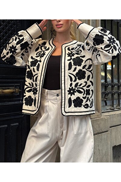 Burcia سترة نسائية مبطنة مطرزة بالزهور