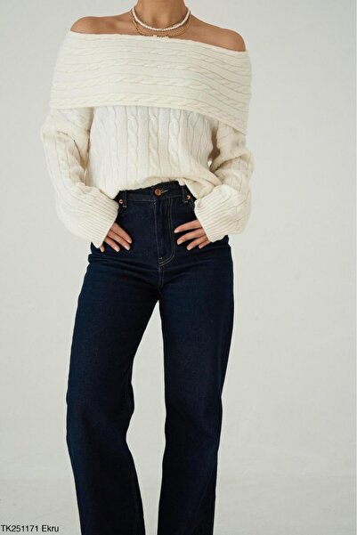 CADDELAMODA Women's Braided Madonna Collar Soft Sweater