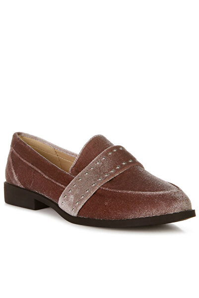 london Rag حذاء نسائي مخملي مزين بتفاصيل مرصعة باللون البيج