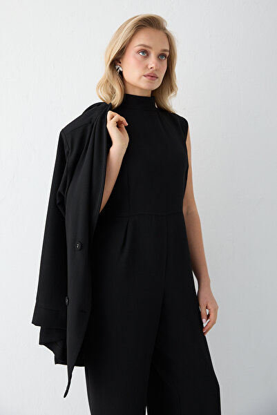 Melike Tatar بدلة كريب مع جاكيت 32-2612