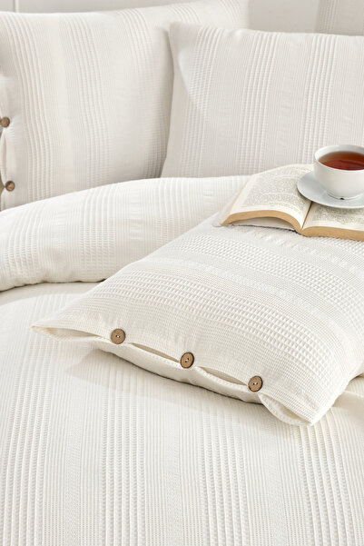 Larispera 100% Cotton Double Pique Bedspread Set with Border + 2 Button Pillo...