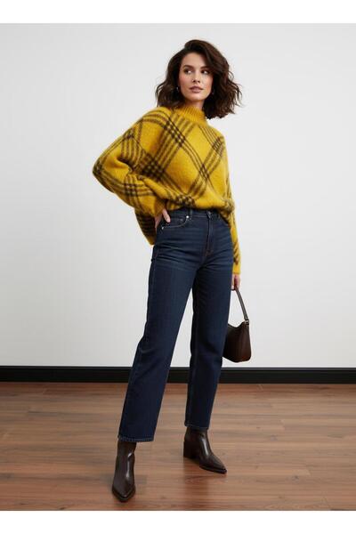 SHERIN Mustard Plaid Oversized Sweater
