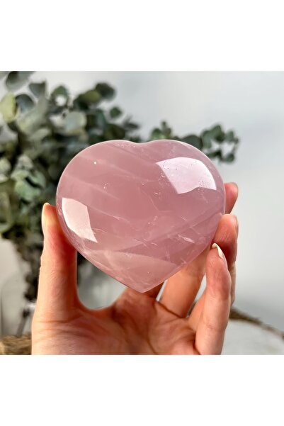 Choice حجر واحد من الكوارتز الوردي على شكل قلب، بوزن يتراوح بين 20 و100 غرام ...