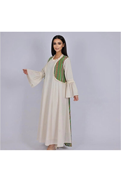 1way Jalabiya that emulates Arab heritage in a modern way