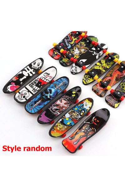 Choice ١٠ قطع من ألواح التزلج البلاستيكية الصغيرة، بتصميم عشوائي وإبداعي، منا...