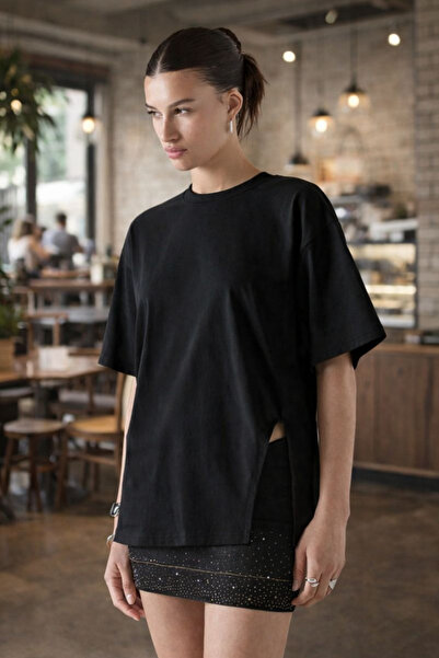 Tarz Cool Women's Black Hollow Design Casual T-Shirt