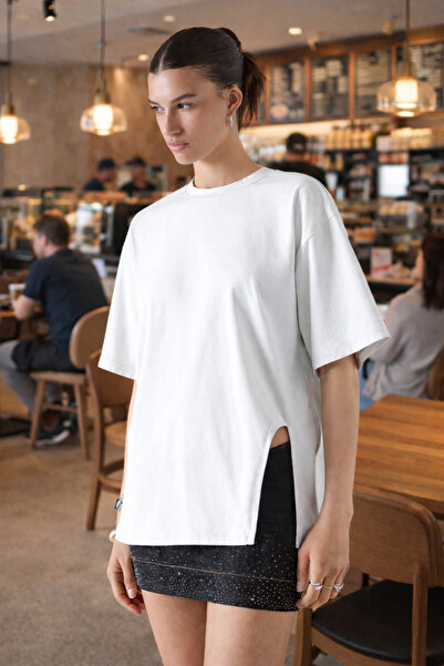 Tarz Cool Women's White Hollow Design Casual T-Shirt