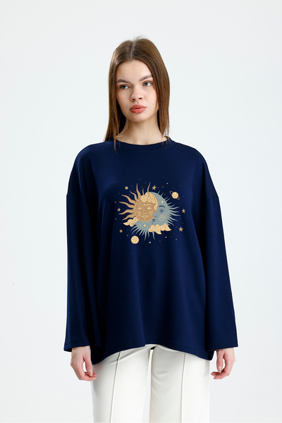 VOICTEC Oversized Modal Fabric Printed Sweatshirt