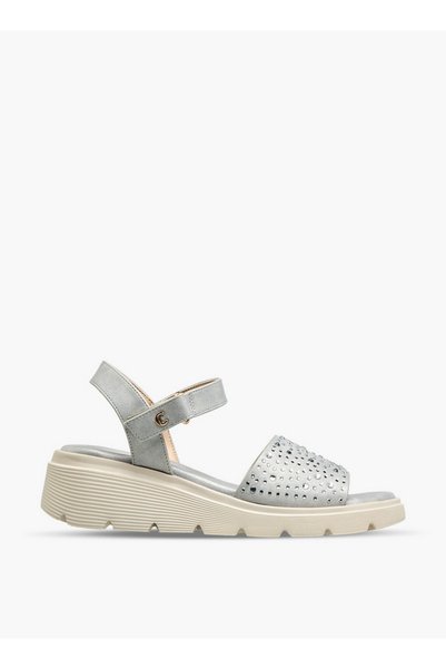 Le Confort Women Embellished Platform Sandals Ramadan Collection