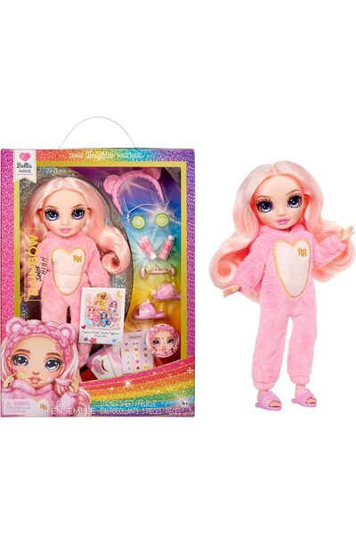 MGA Papusa Cu Accesorii, Rainbow High, Bella Parker, Pijama Din Plus Cu Gluga...