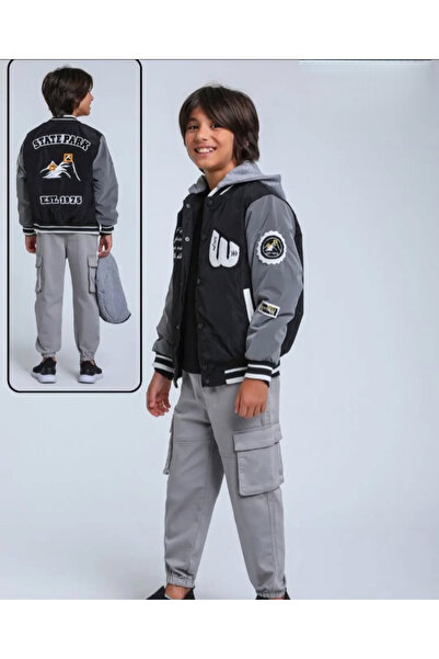Jack Lions Boy's Detachable Hooded Snap Closure Water Repellent Pocketed Jacket
