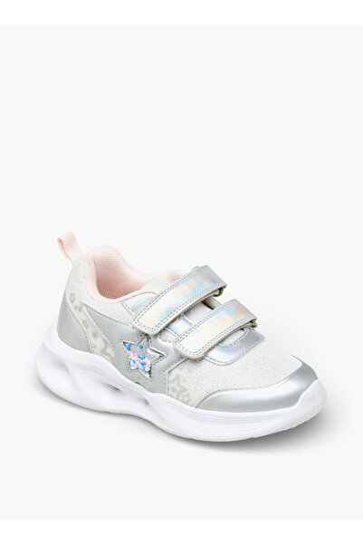 Flora Bella by Shoexpress حذاء رياضي للبنات مزين بنجوم مع شريط لاصق