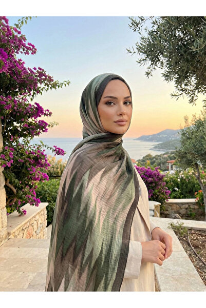 SilkTouch شال موسلين بنمط متعرج