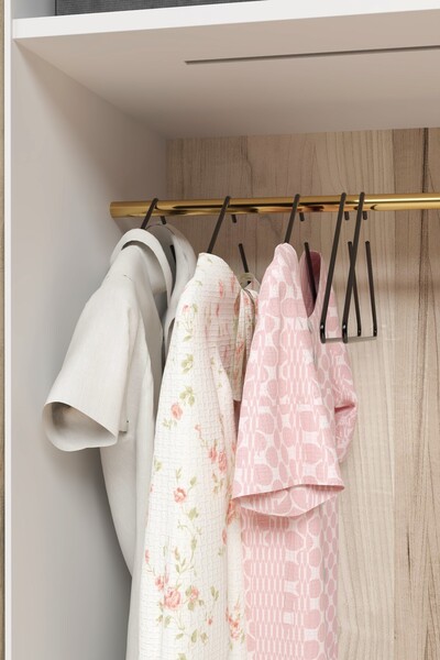 zabata 5 Pieces Triangle Closet Hanger Metal Pants Hanger Clothing Rack Clothes Organizer