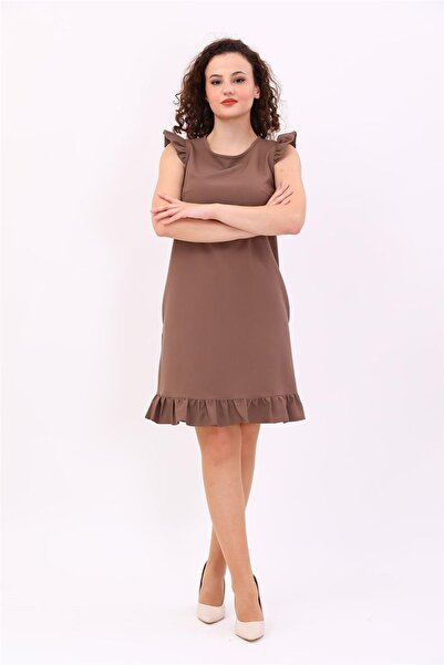 ÖNDER ÖZSOY فستان نسائي مريح بتفاصيل كشكشة وجيوب - بني