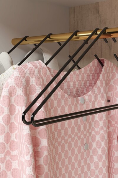 zabata 5 Pieces Triangle Closet Hanger Metal Pants Hanger Clothing Rack Clothes Organizer