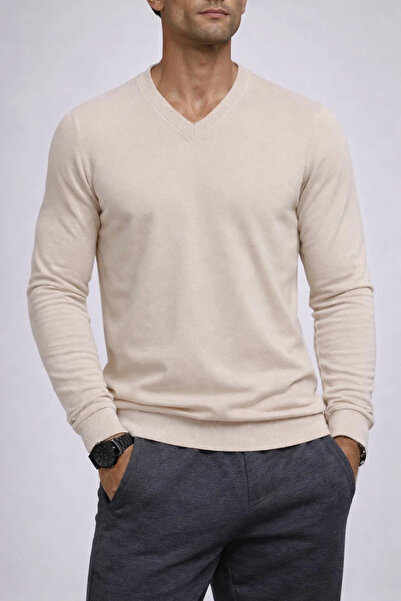 COMBİNE MİCHAİL Pulover tricotat crem cu mânecă lungă și decolteu în V pentru...