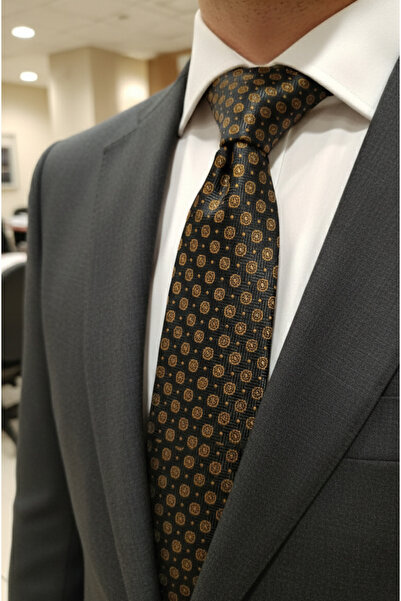Gutiero Black Patterned Classic Tie with Handkerchief