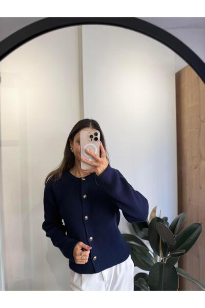 LACİVERT GOLD DÜĞMELİ TRİKO HIRKA