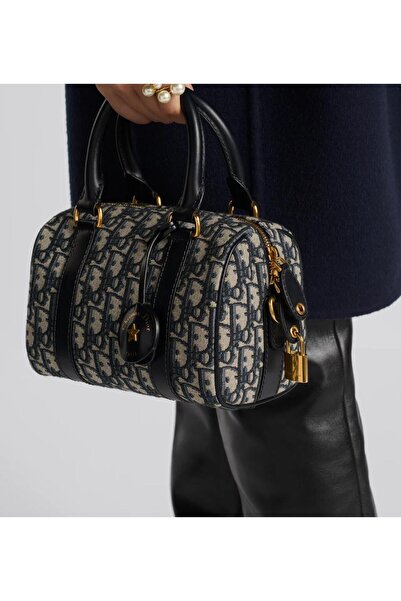 genric Dior Groove 20 bag