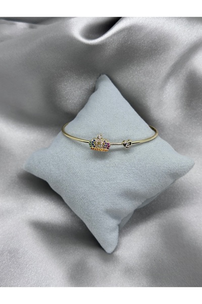 Bade Jewelry Vip Gold Renkli Taşlı Kral Tacı Model İnce Kelepçe Bileklik