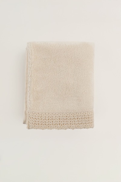Ca'De'Luz Soria Pima Cotton Cream Hand Towel