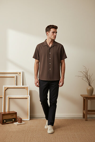 A&O Style Men's Brown Short Sleeve Linen Shirt