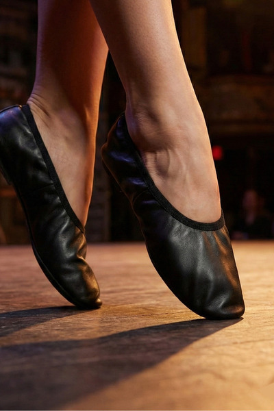 Mijja Sahne ve Gösteri Serisi Siyah Dans, Folklor, Bale ve Jimnastik Ayakkabı...