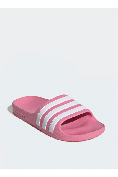 adidas شباشب أديليت المائية للبنات