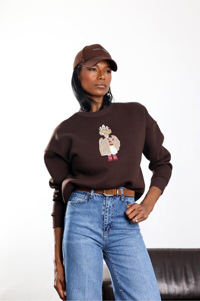 5in1Canpolat Brown Teddy Bear Embroidered Stone-Embellished Sweatshirt 500660