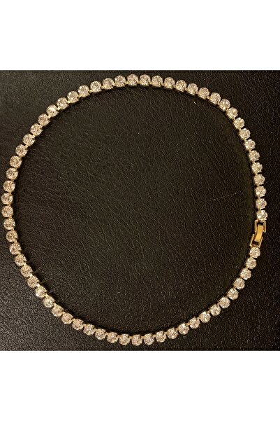 Choice قلادة ذهبية اللون مرصعة بأحجار الراين، طولها 18 بوصة، بتصميم عصري مستو...