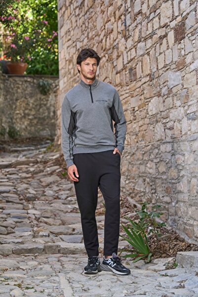 Cossy By Aqua Mock Neck Zipper Detail Men's Sports 2-Piece Set Cossybyaqua 26...