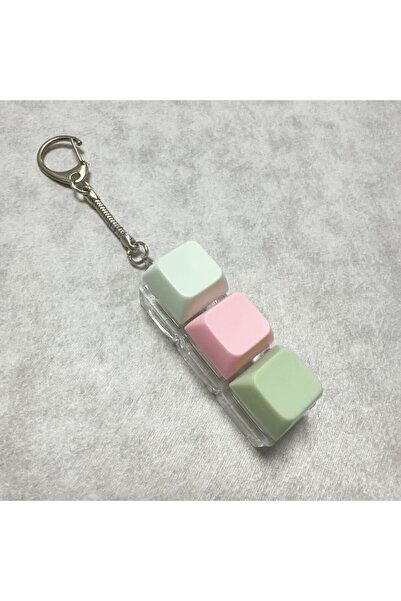 Choice سلسلة مفاتيح بتصميم خبز الكراميل بثلاثة مفاتيح لتخفيف التوتر، مزودة بأ...