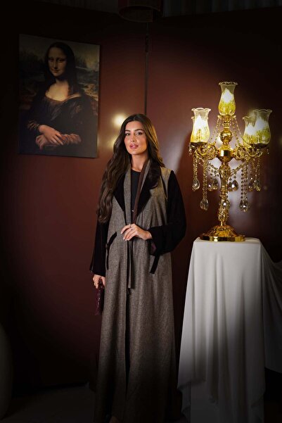 AYA MWT818 - Velvet Abaya with Linen Insert