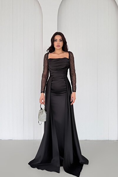 Serica Moda فستان سهرة أسود مطرز بالترتر مع عباءة