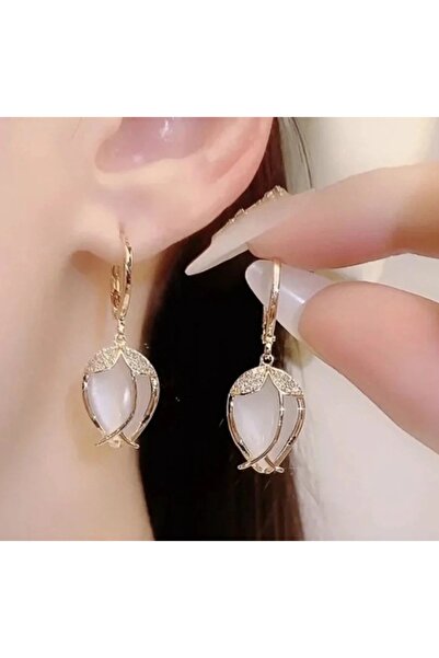 stainless steell VİP yapay elmas malzemeli ters lale motifli zarif küpe