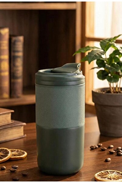 MOSTAFA High-quality insulated beverage mug with a tight-fitting lid, made of...