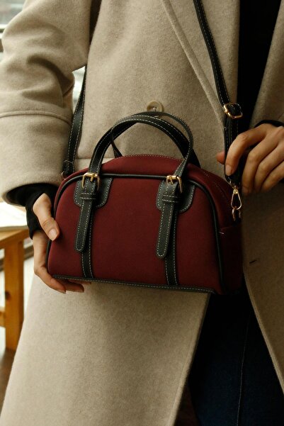 podyumgiyim حقيبة كتف نسائية من نوبوك بوردو