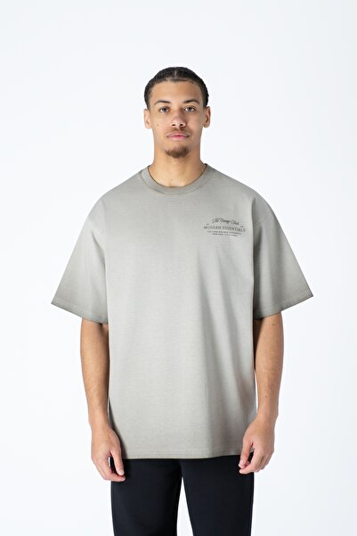 BASIC MODERN ESSENTIALS T-shirt