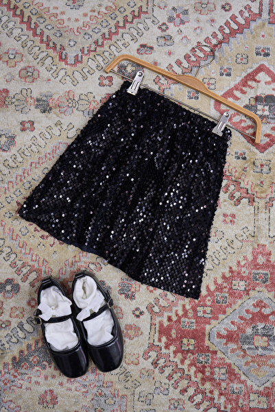 KÜÇÜĞÜM BUTİK Черна многокомпонентна пола с пайети за момичета