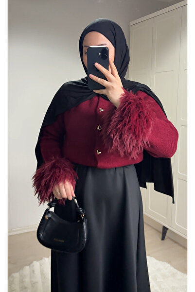 Bd KOLLARI PÜSKÜL DETAYLI TRİKO HIRKA