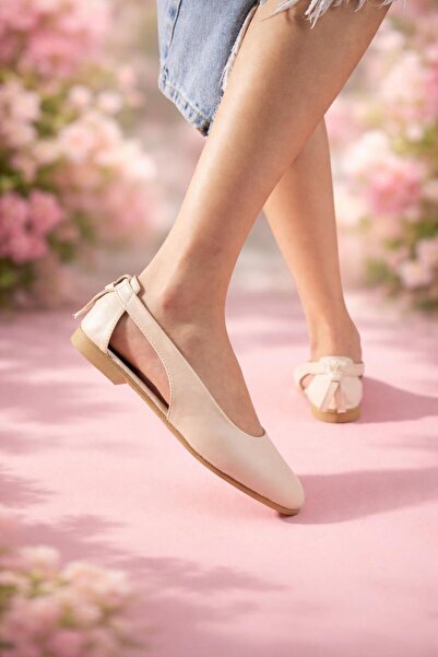 RynModa Yandan Açık Arkadan Püsküllü Düz Kadın Babet