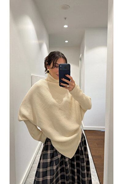 Bak'ap Premium Trend Viral Low Sleeve Asymmetric Knitwear Sweater