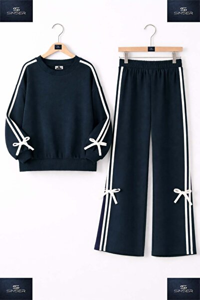 SS SİNSER KIZ COCUK FİYONK DETAYLI ŞERİTLİ SIFIR YAKA ESORTMAN TAKIMI ASKIDA