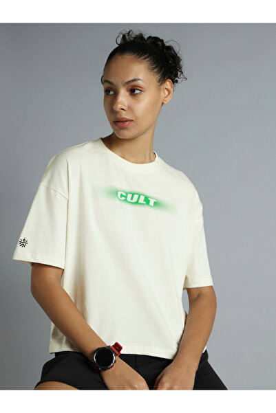 Cult By Styli تيشيرت نسائي قصير من ماركة أوف وايت